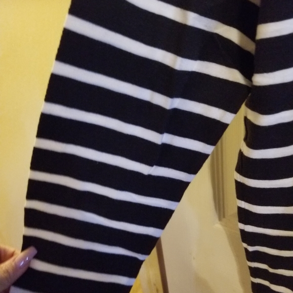 Levi's Trendy Plus Size Cora Sailor T-shirt Size1X NWOT - Picture 4 of 8